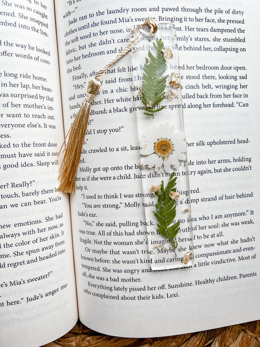 Large Daisy and Fern Resin Bookmark