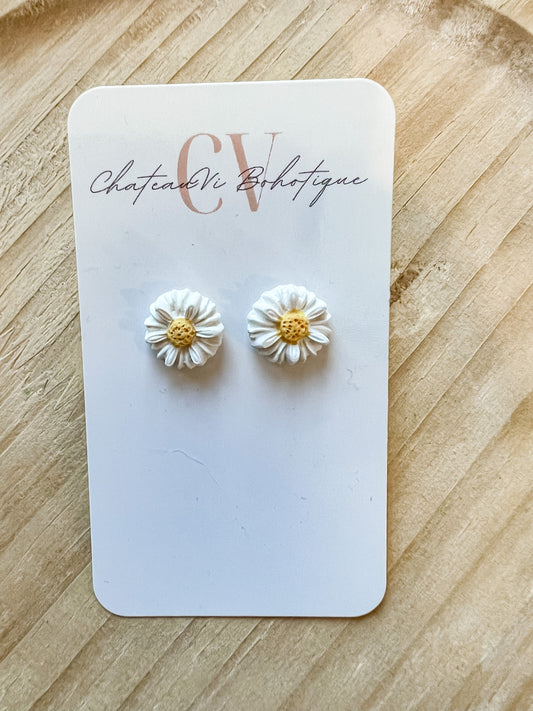 Daisy Clay Stud Earrings