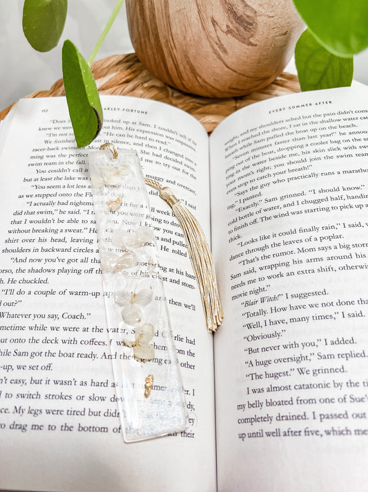 Pressed Hydrangea Resin Bookmarks