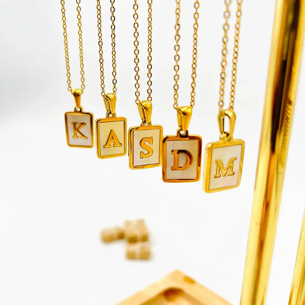 26Pcs/Lot Stainless Steel 18K Plated Letter Pendant Jewelry Mixed Wholesale Gold Color Initial Necklace for Women Men Bulk Sale